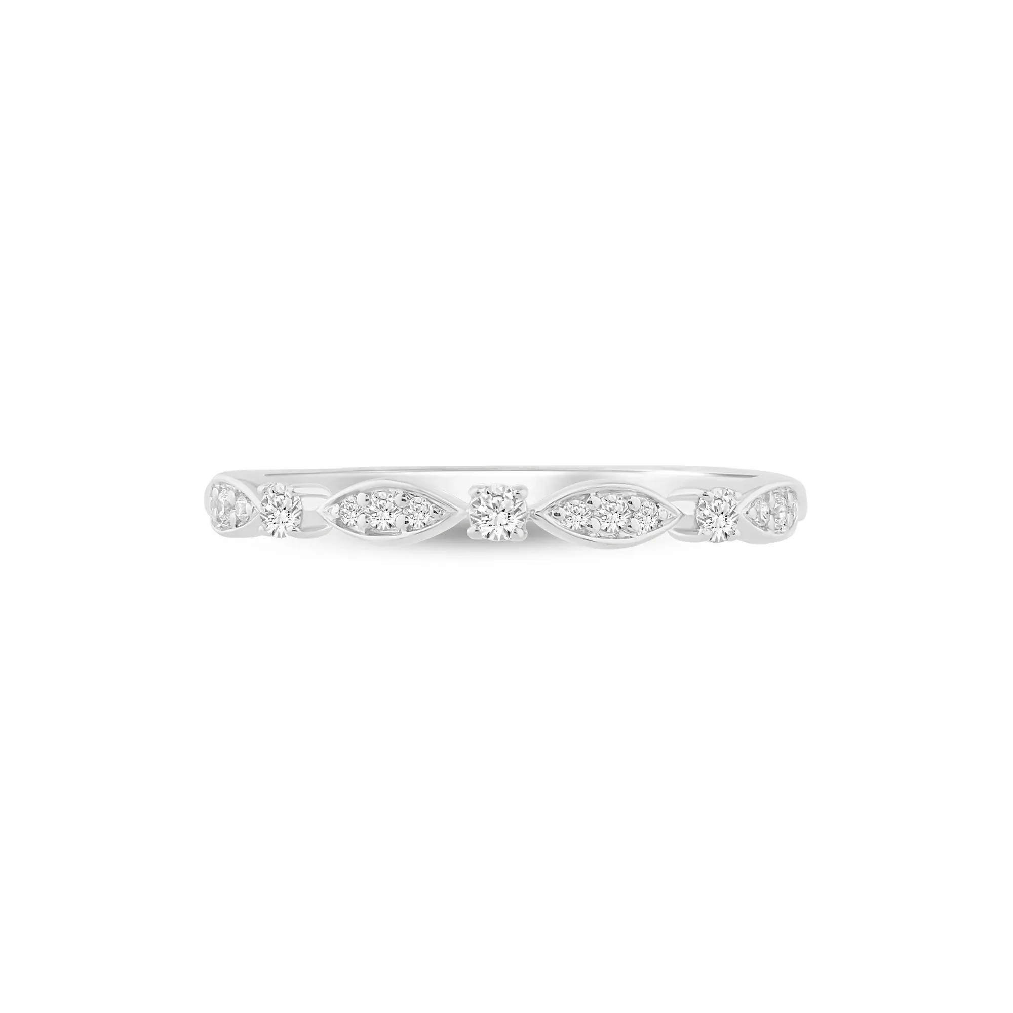 1/8 CT. Tw. Stacking Ring with Scalloped Band 10K White Gold Round Brilliant Cut Size 8.5 1mm