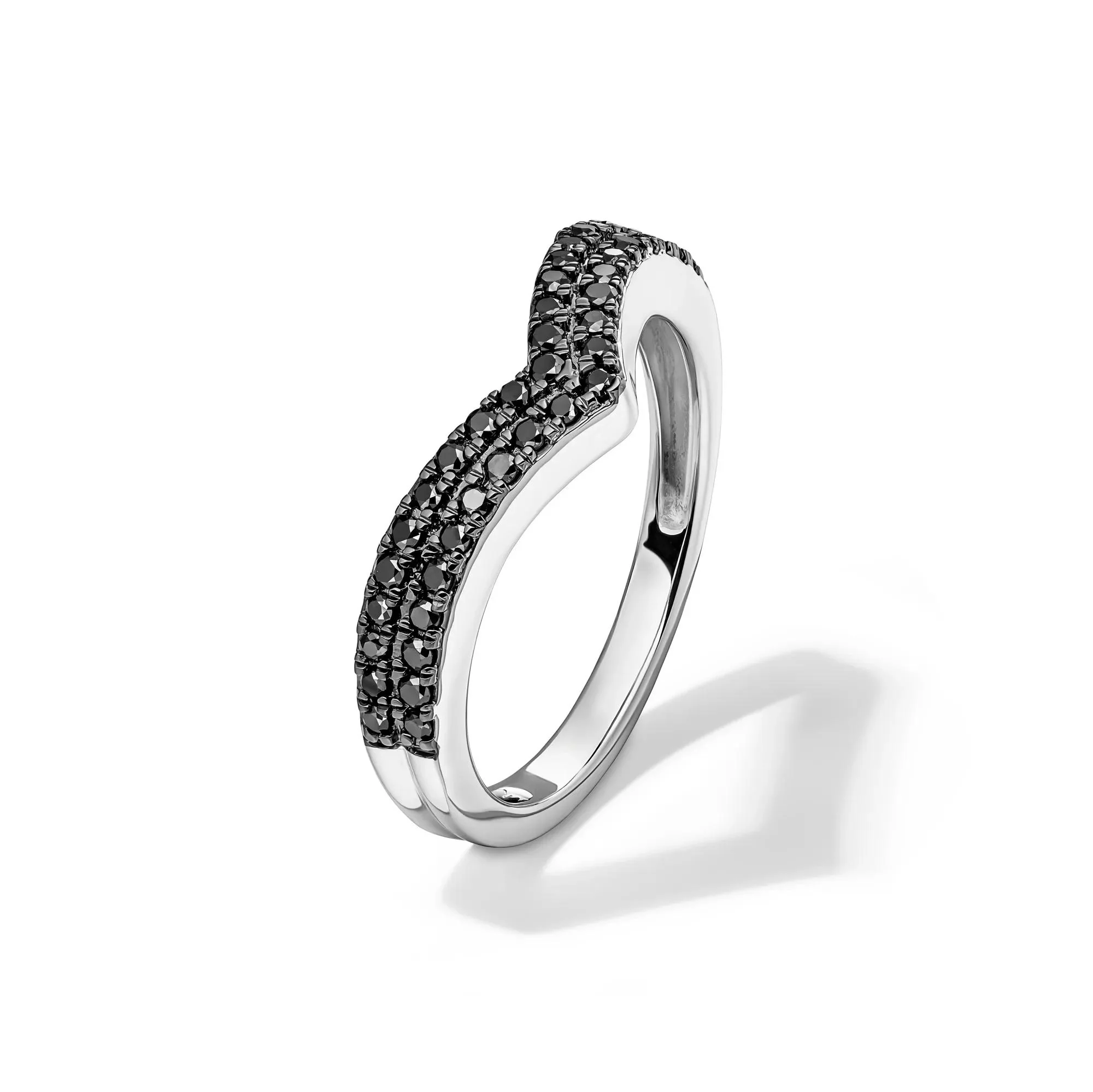 1/3 CT. Tw. Black Diamond Chevron Ring .925 Sterling Silver Round Brilliant Cut White Size 8.5 - Image 4