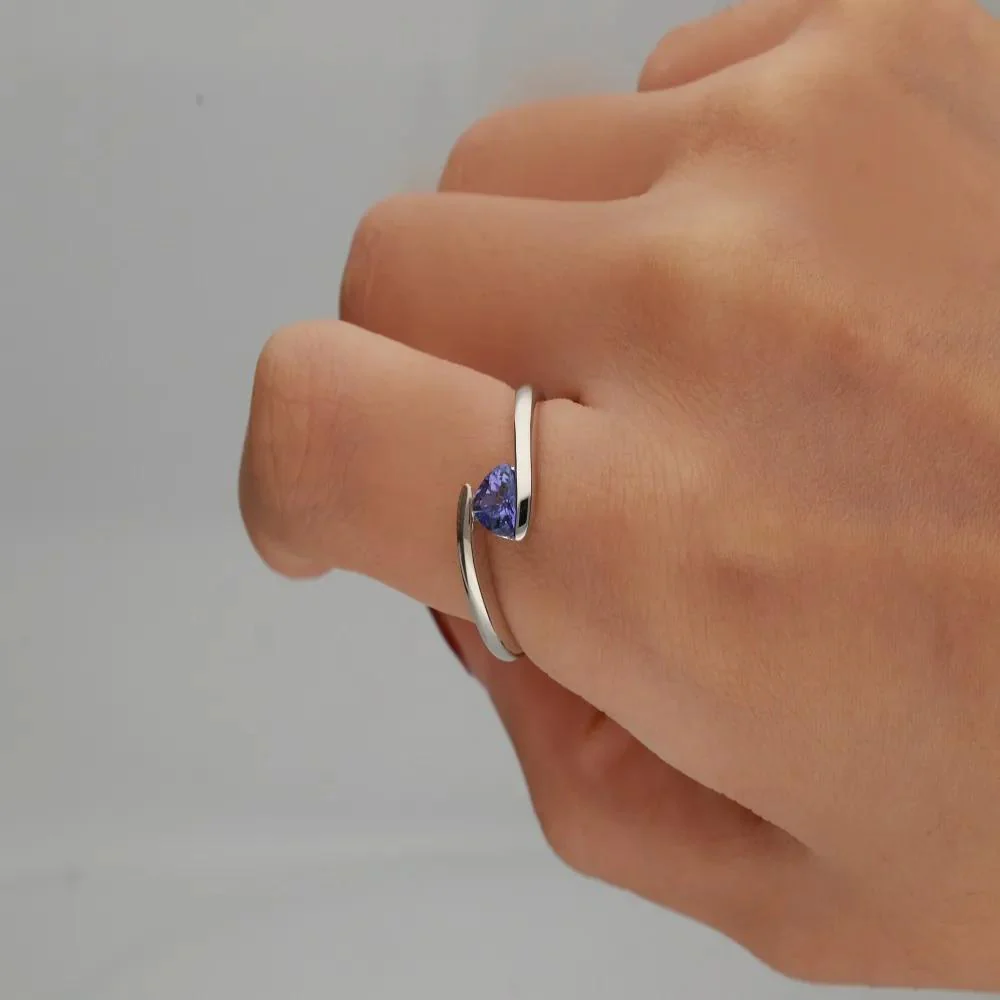 Tanzanite Triangle Bypass Ring .925 Sterling Silver White Size 5 - Image 4