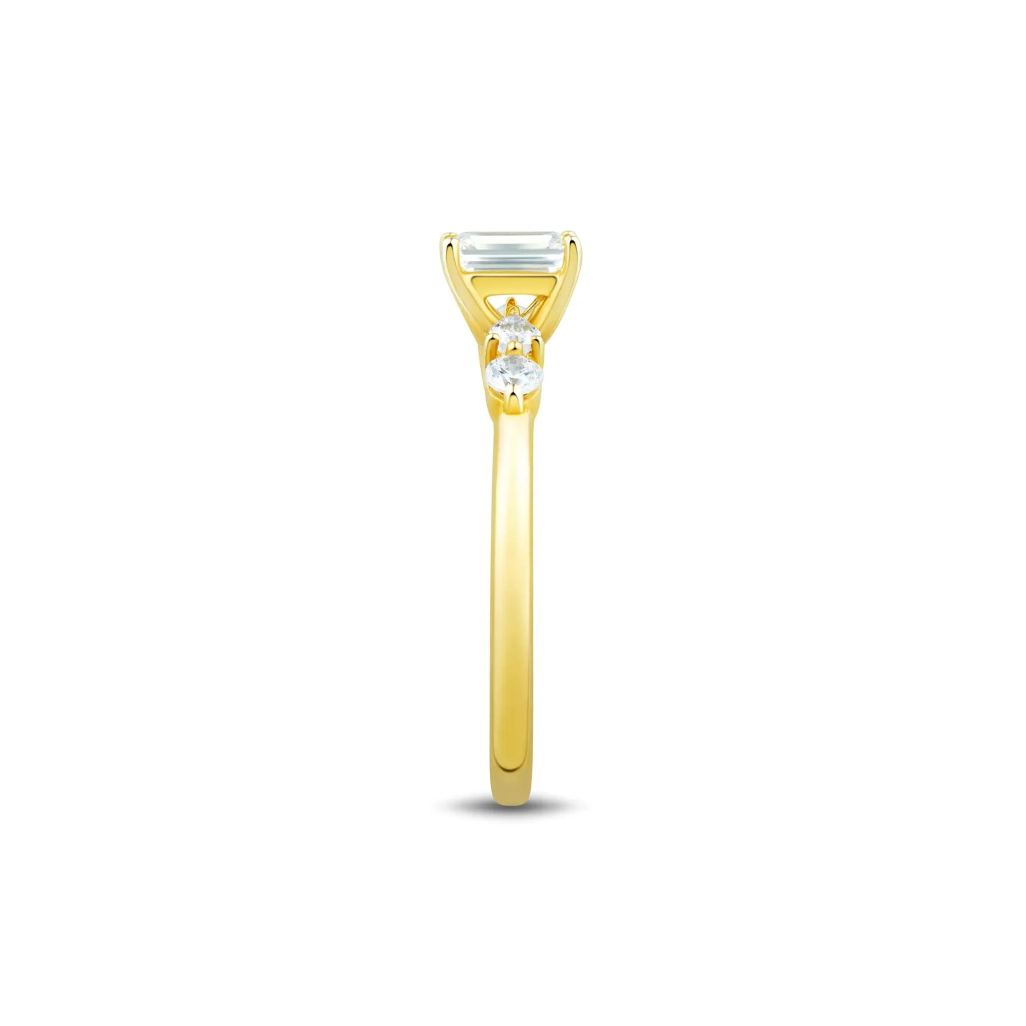 3/4 CT. Tw. Emerald-Cut Diamond Engagement Ring 14K Yellow Gold Round Brilliant Cut Size 9 1mm - Image 3