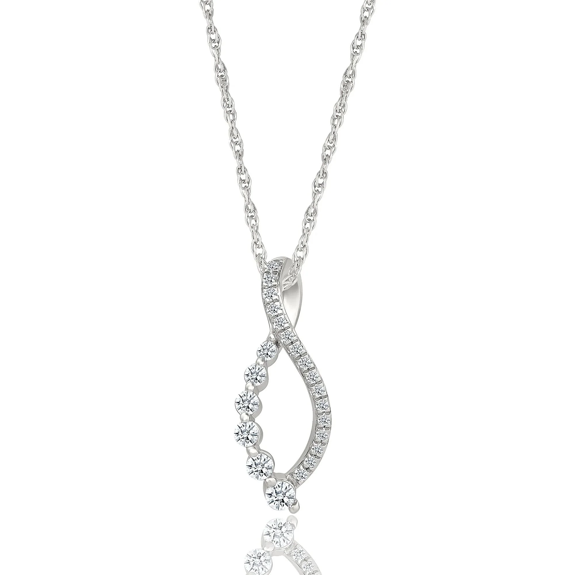 1/3 CT. Tw. Diamond Pendant Necklace 10K White Gold Size 18"