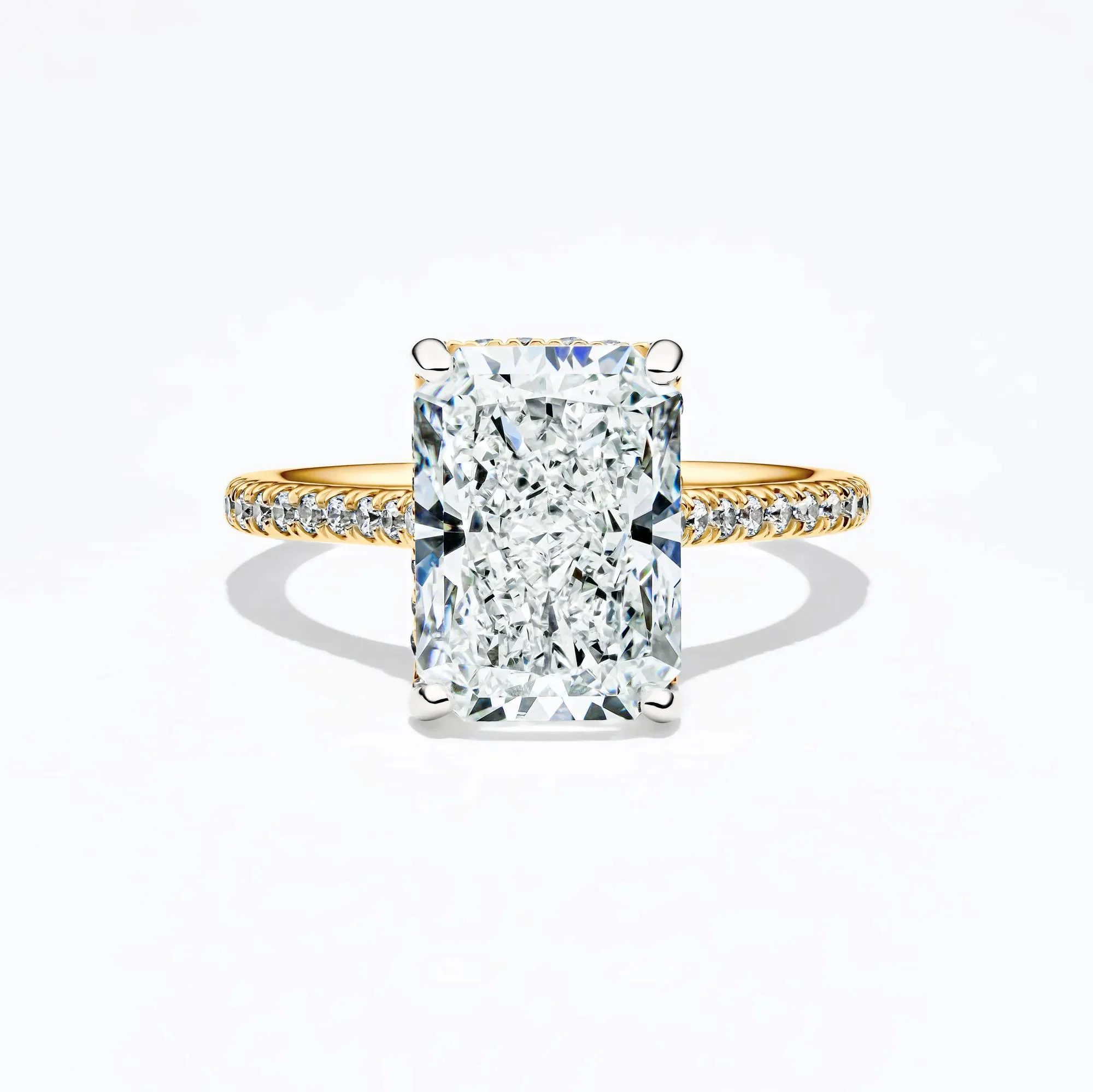 5 1/3 CT. Tw. Lab Grown Radiant-Cut Engagement Ring 14K Yellow Gold Size 6 2mm
