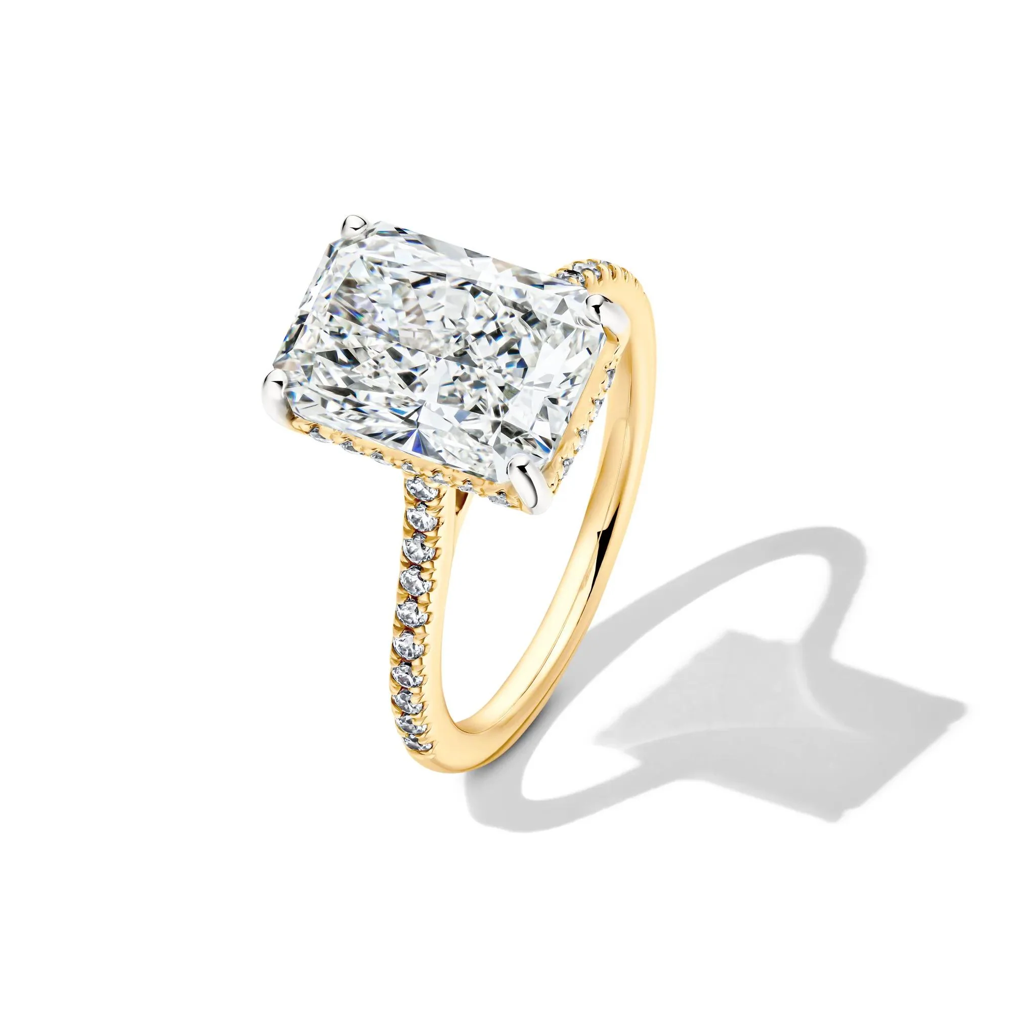 5 1/3 CT. Tw. Lab Grown Radiant-Cut Engagement Ring 14K Yellow Gold Size 7.5 2mm - Image 4