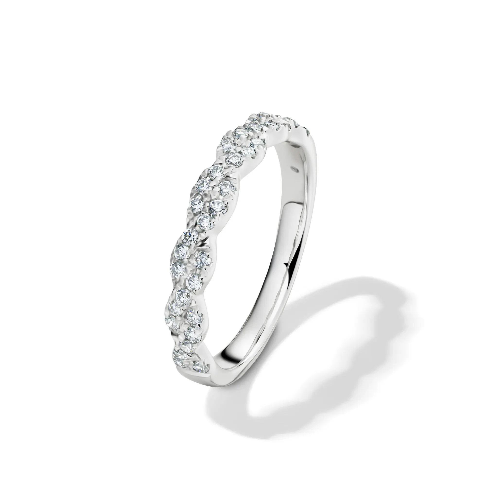 1/3 CT. Tw. Lab Grown Diamond Twist Band Ring 10K White Gold Round Brilliant Cut Size 6.5 2mm - Image 4