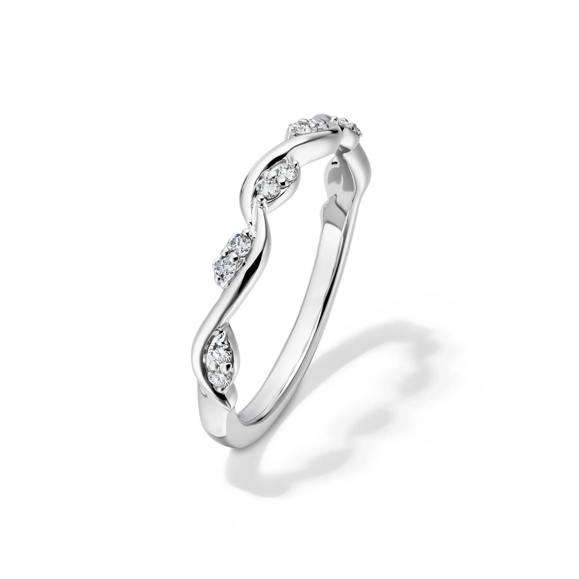 1/8 CT. Tw. Diamond Stacking Ring with Waves 10K White Gold Round Brilliant Cut Size 5.5 - Image 4
