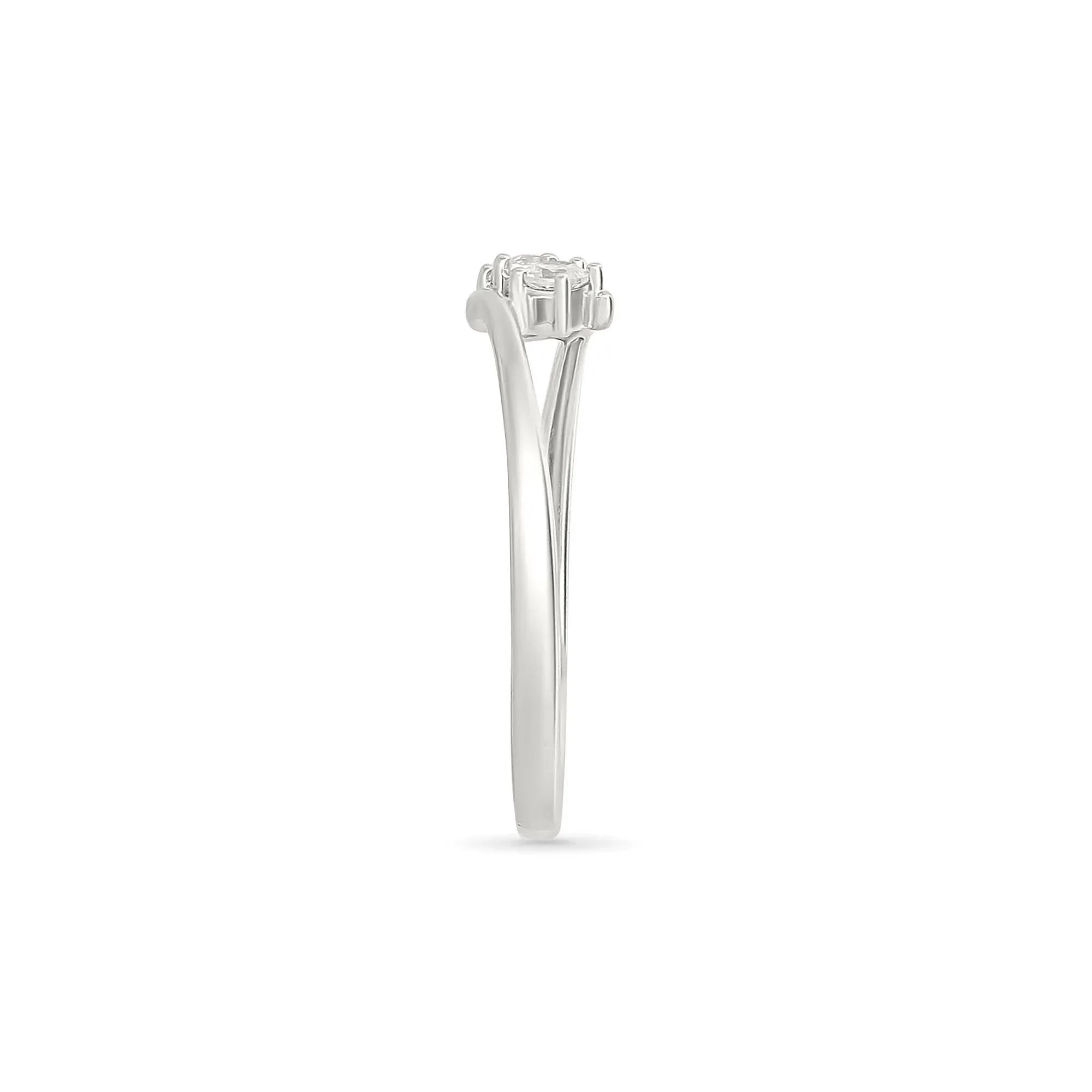 1/5 CT. Tw. Diamond Three-Stone Bypass Ring 10K White Gold Round Brilliant Cut Size 9.5 2mm - Image 3