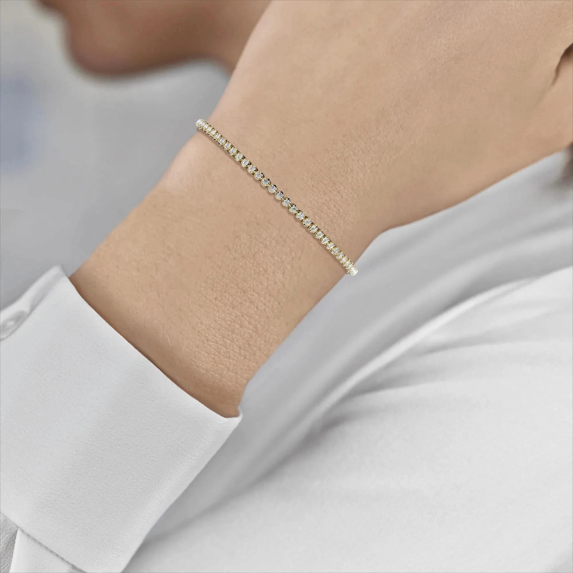 1 CT. Tw. Diamond Tennis Bracelet 10K Yellow Gold Size 2.00mm - Image 4