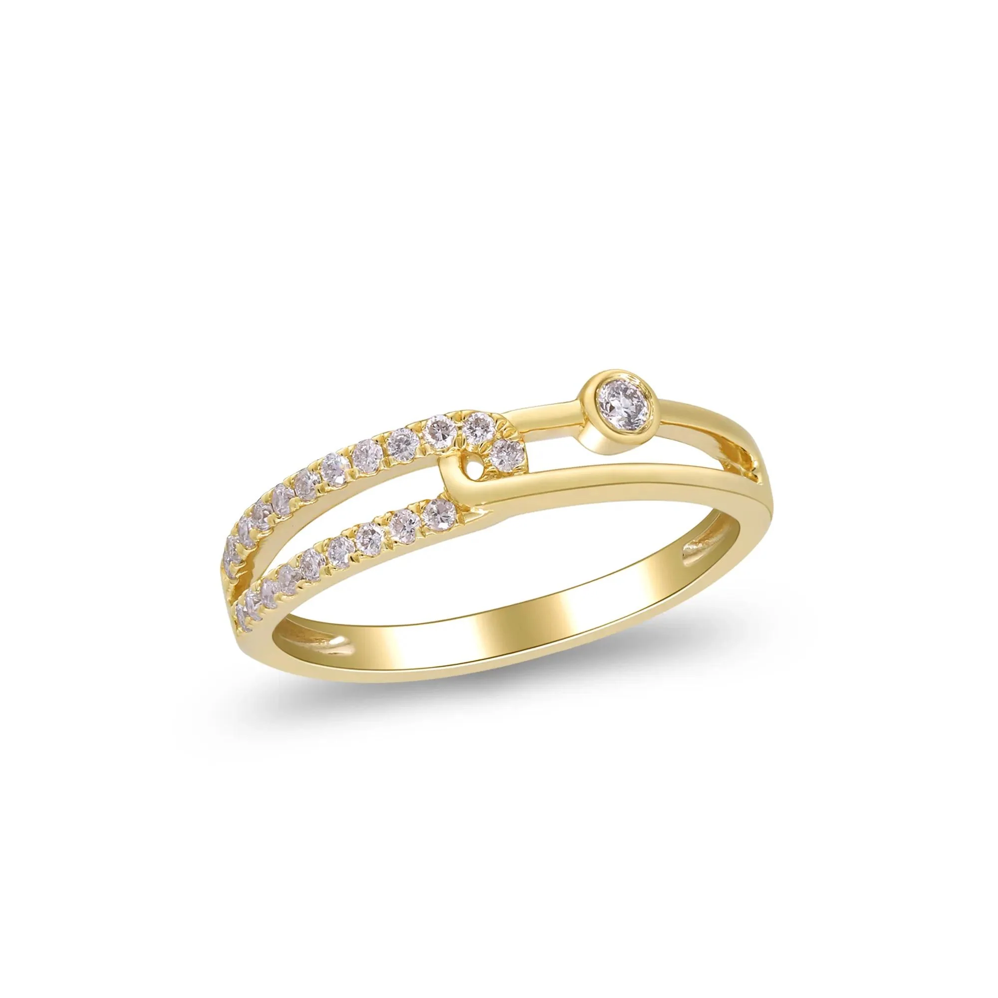 1/5 CT. Tw. Diamond Interlocking Ring 10K Yellow Gold Size 7.5 2mm - Image 2