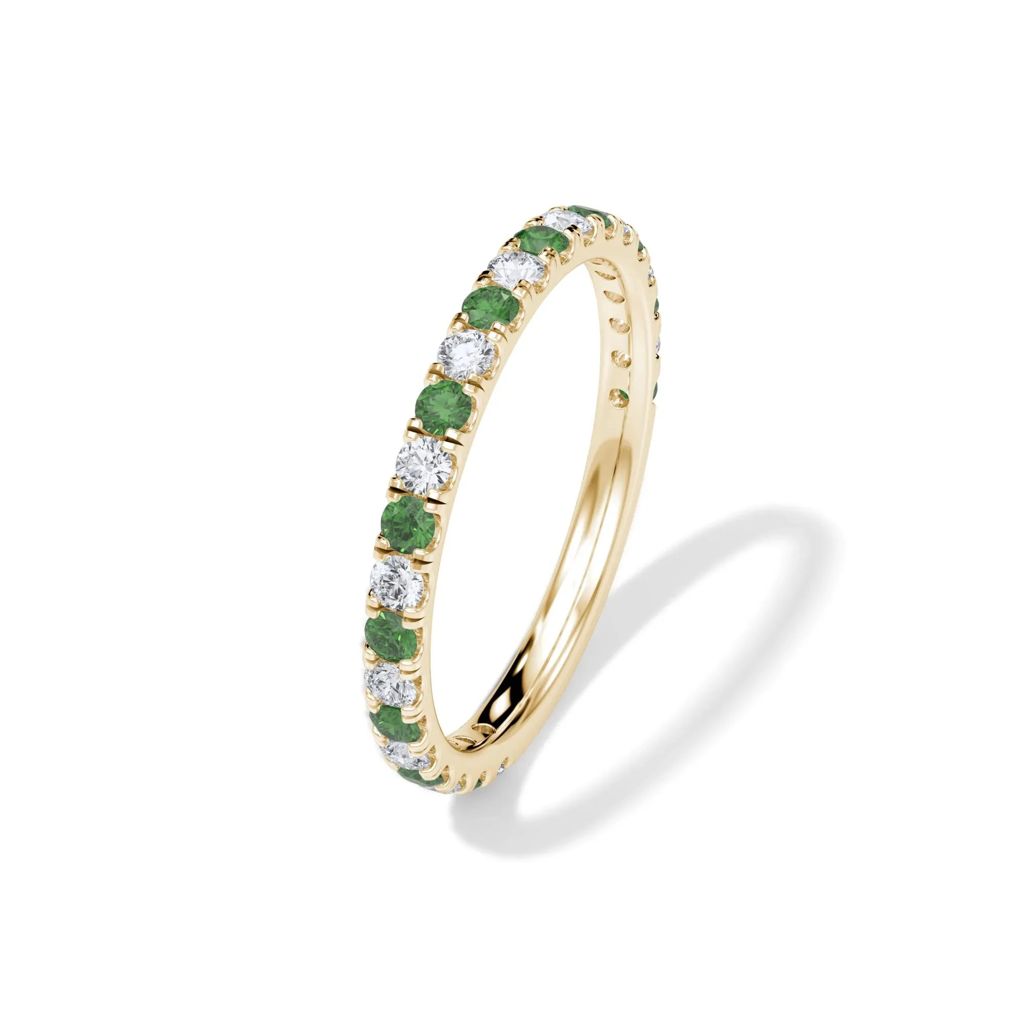1/3 CT. Tw. Lab Grown Diamond & Lab-Created Emerald Anniversary Band Ring 14K Yellow Gold Size 5 3mm - Image 4